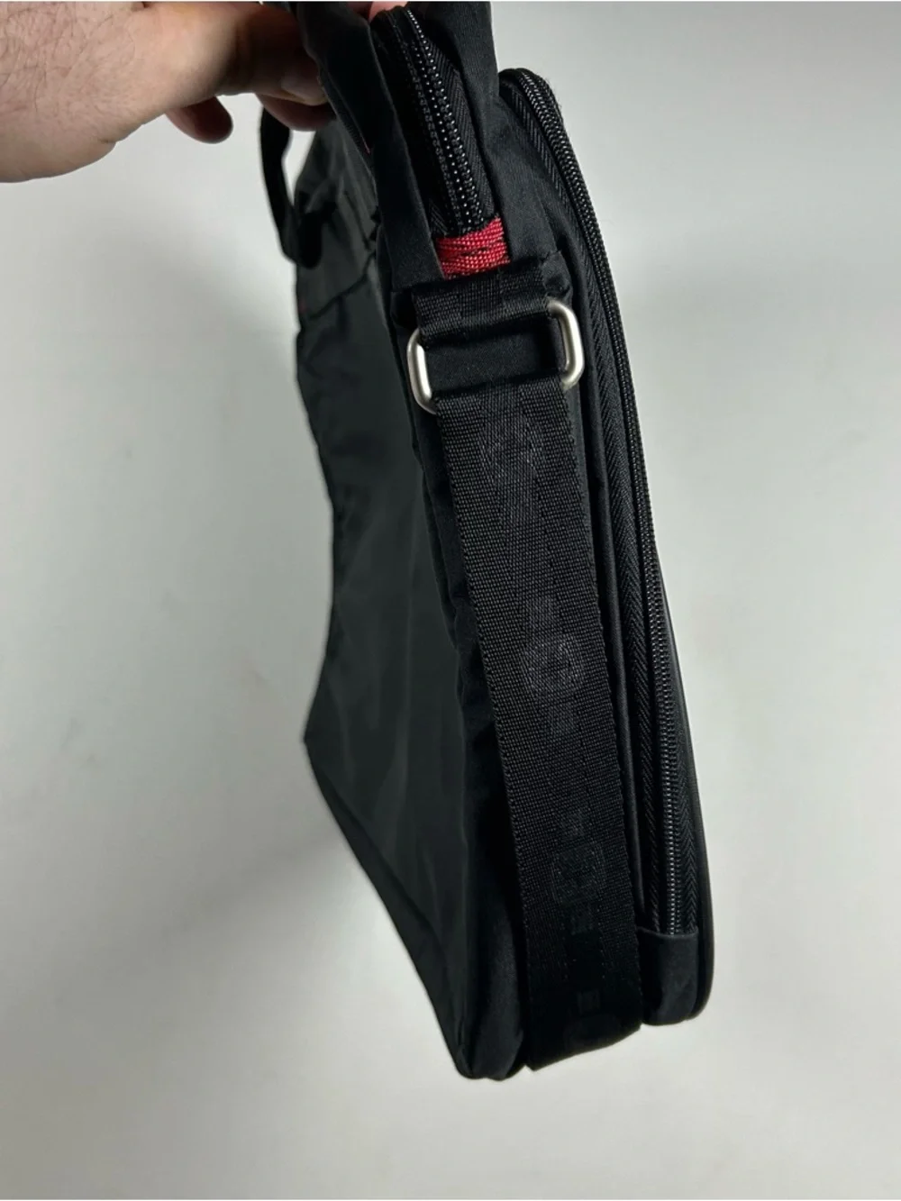 Swiss Gear Laptop Shoulder Case/Bag Strap Black Preowned